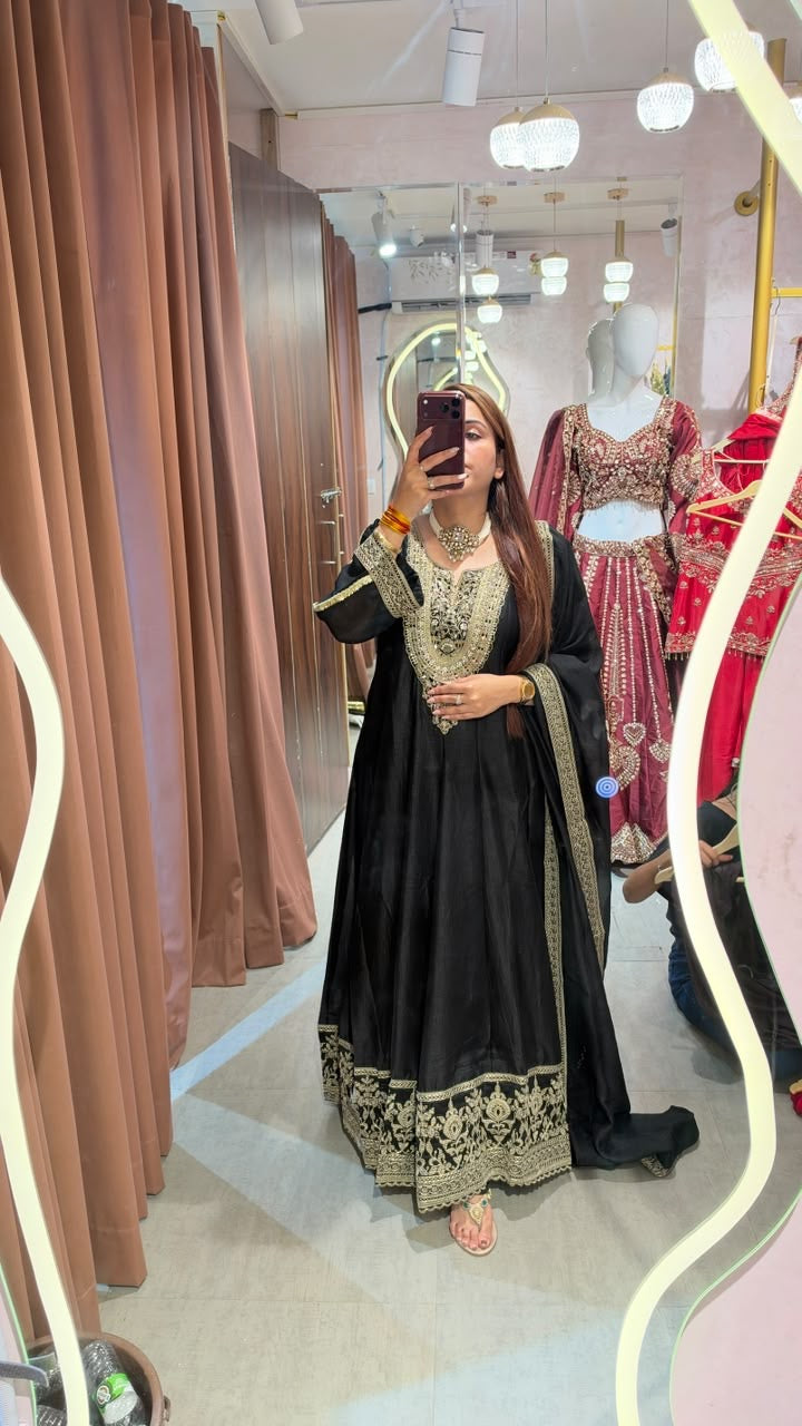 Elegant floor-length Anarkali Gown Suit
