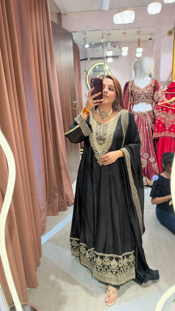 Elegant floor-length Anarkali Gown Suit