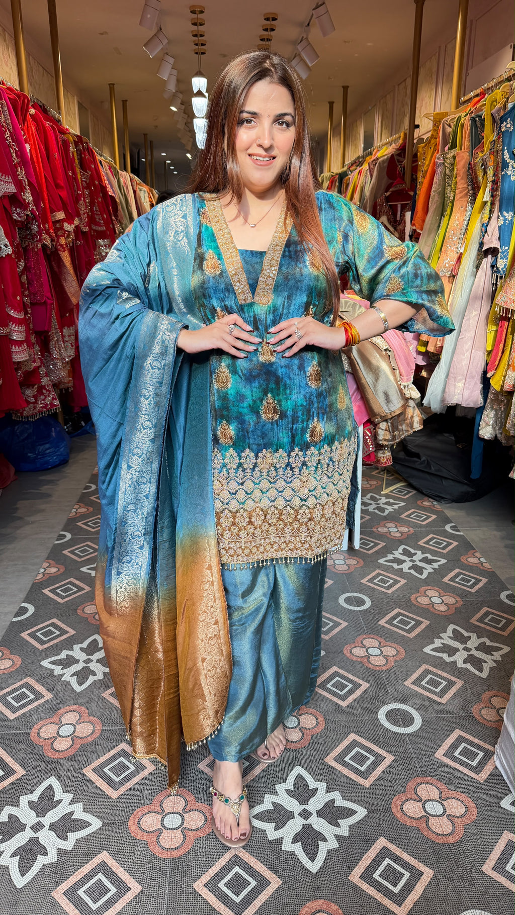 Indo-Pakistani Jacquard Straight Suit