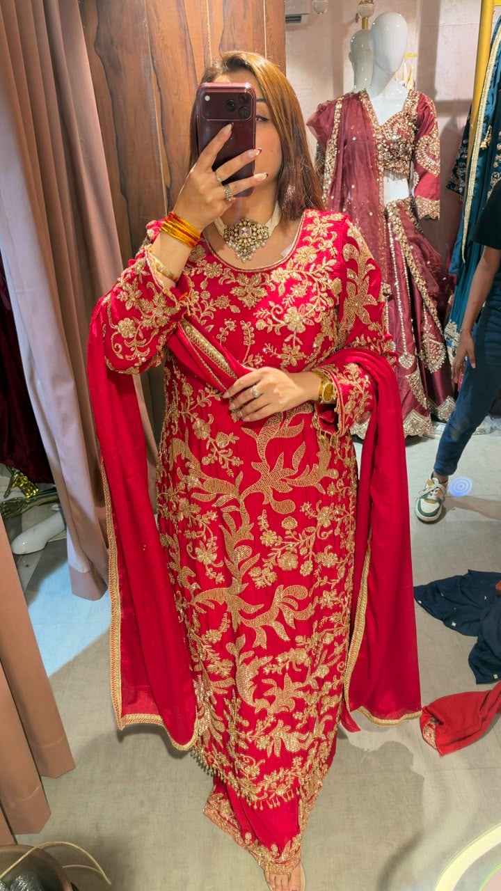 Heavy Embroidered Straight-Cut Suit Set