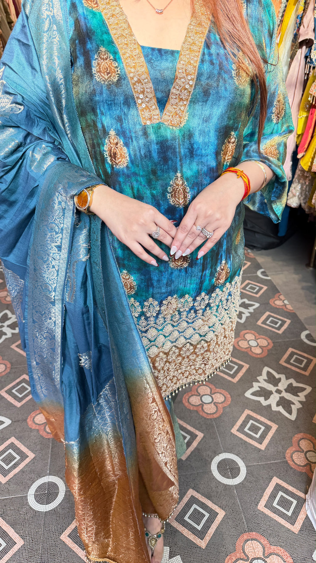 Indo-Pakistani Jacquard Straight Suit