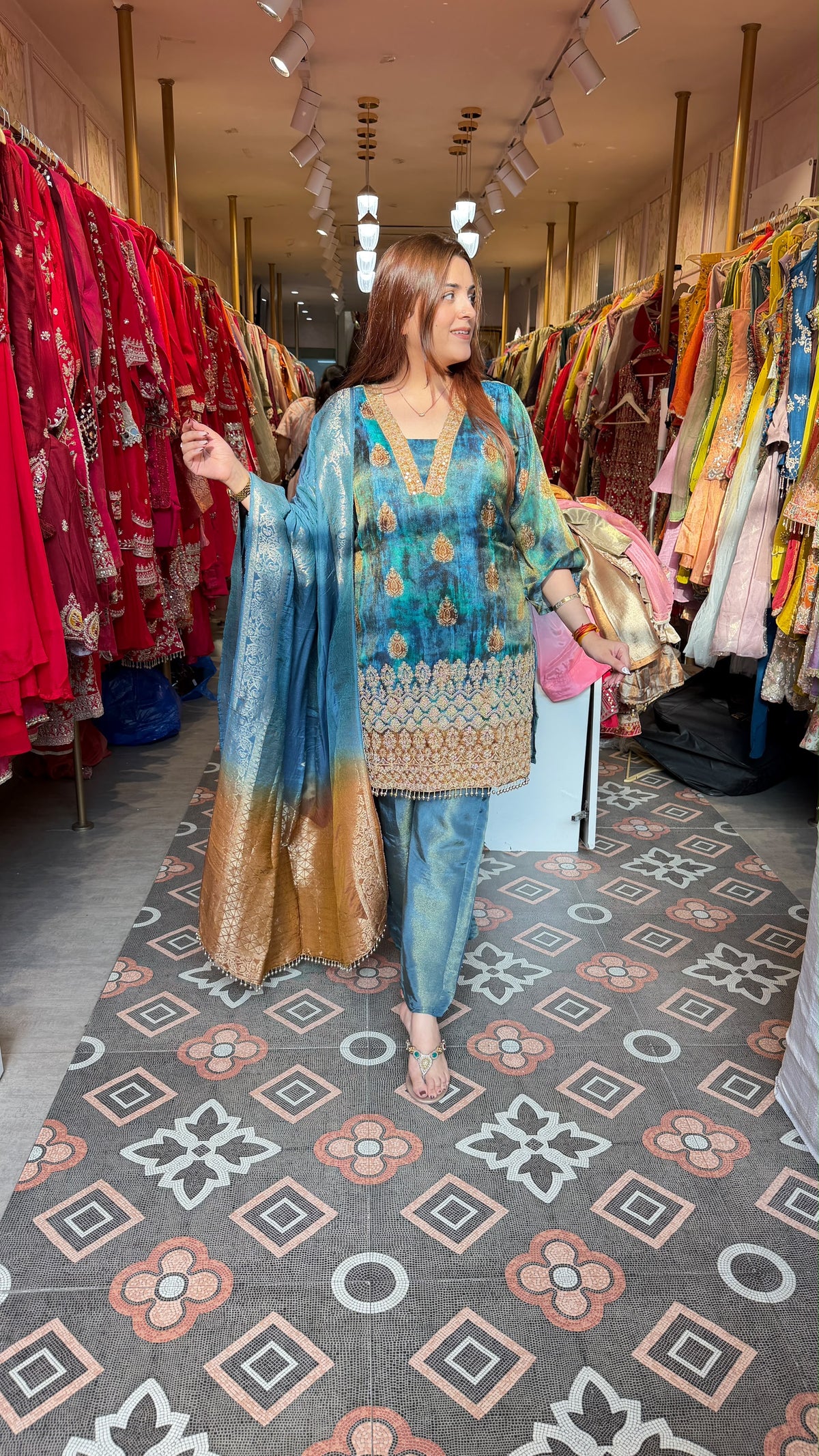 Indo-Pakistani Jacquard Straight Suit