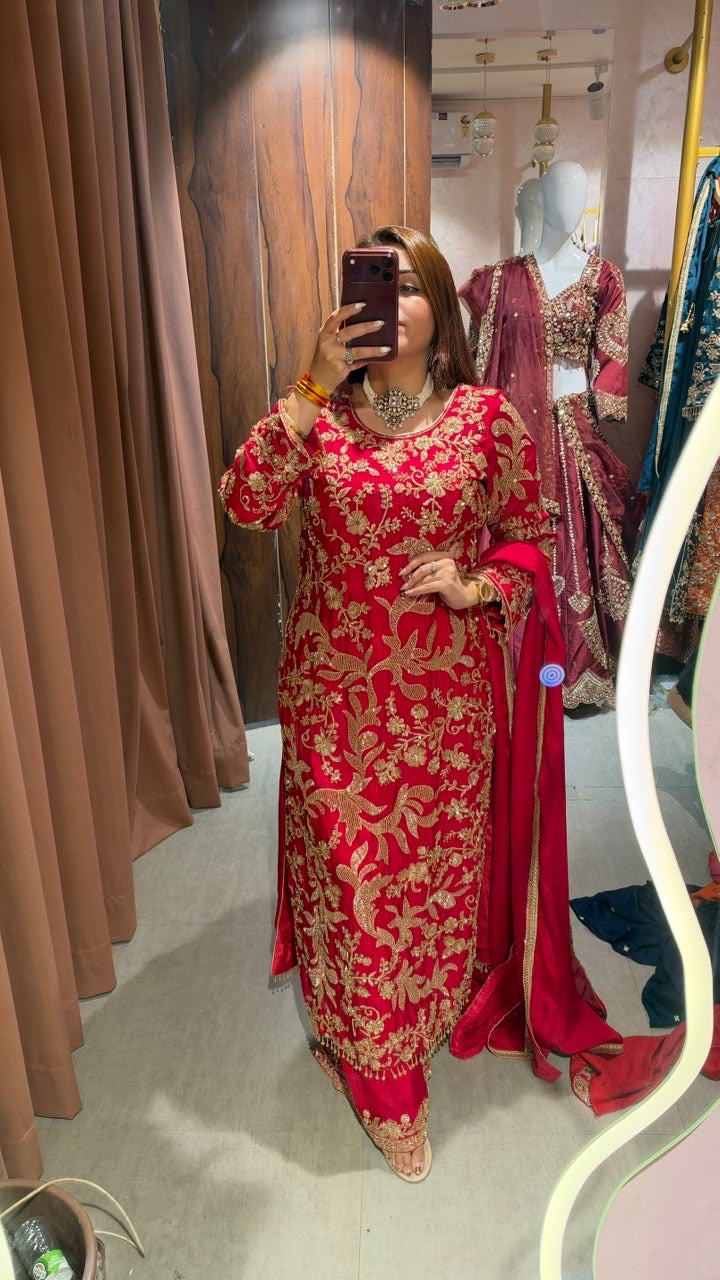 Heavy Embroidered Straight-Cut Suit Set