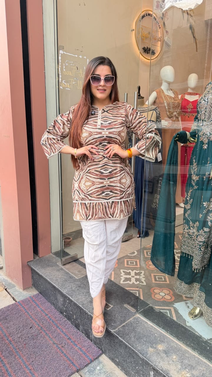 Contemporary Abstract Printed Straight Kurta with White Pants