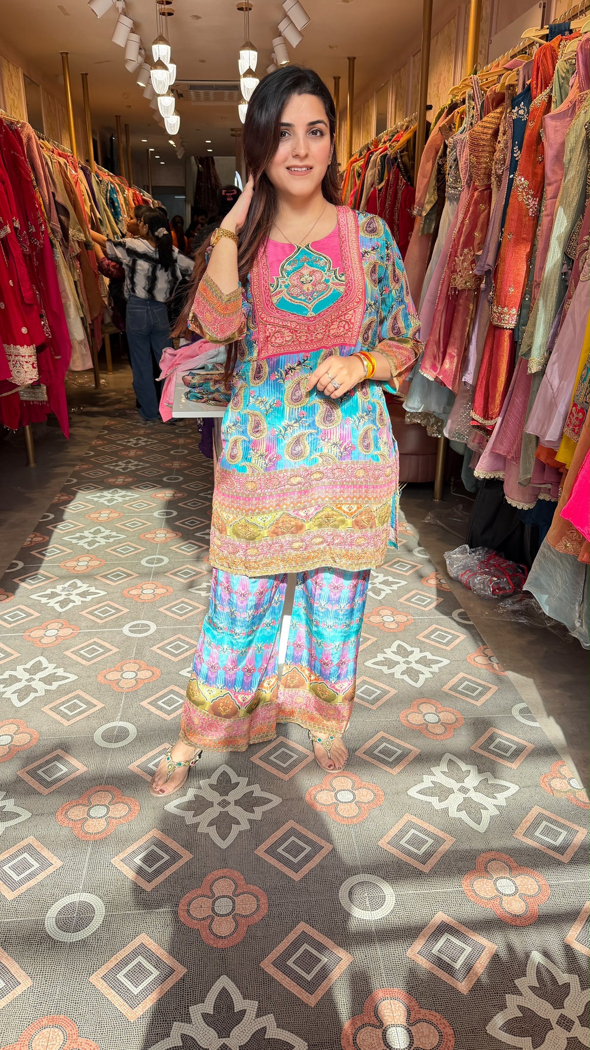 Short Kurta with Wide-Leg Palazzos