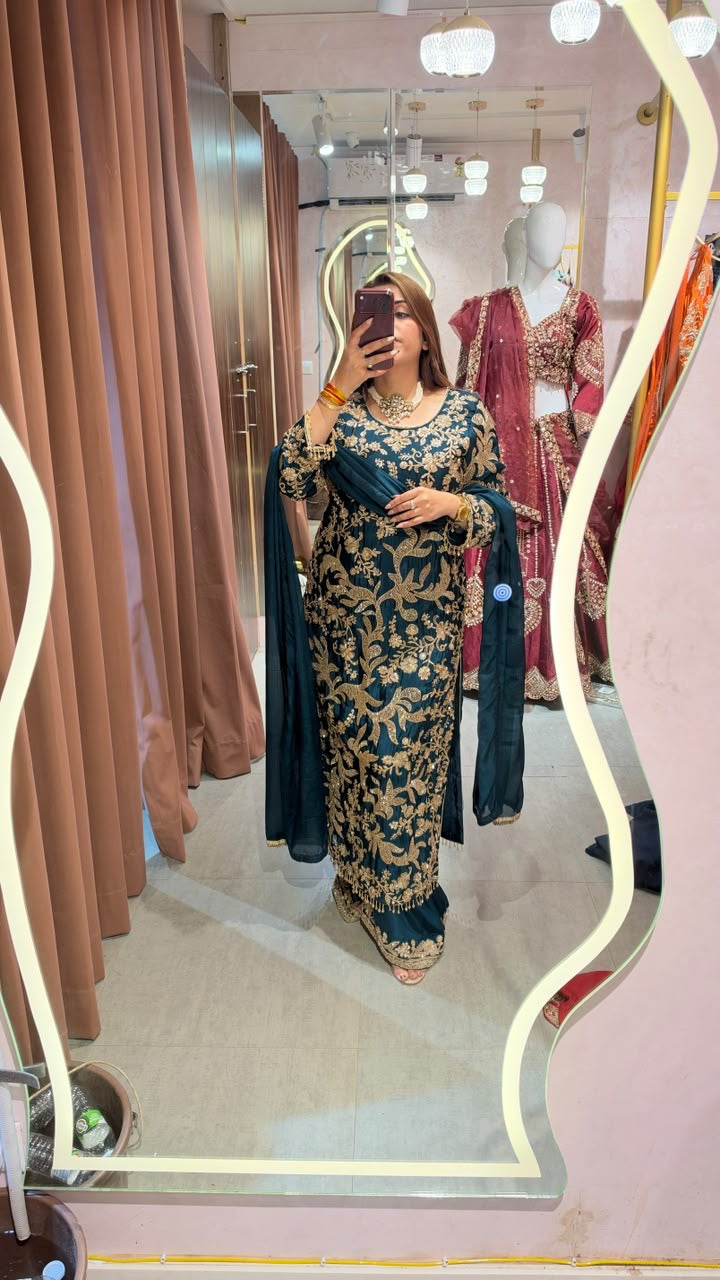 Heavy Embroidered Straight-Cut Suit Set
