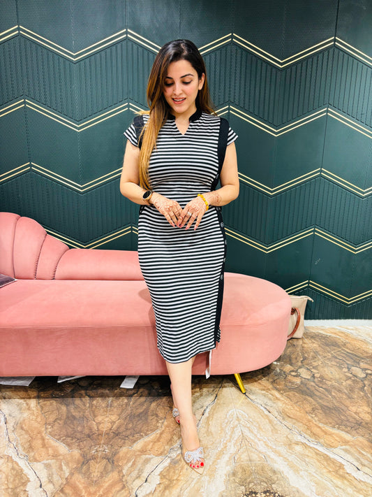 Stripes dress with side buttons