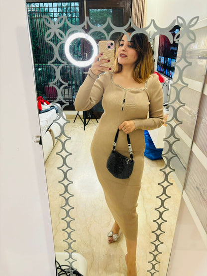 Pre winter bodyfit date dress