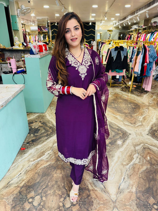 Three-piece ethnic wear set