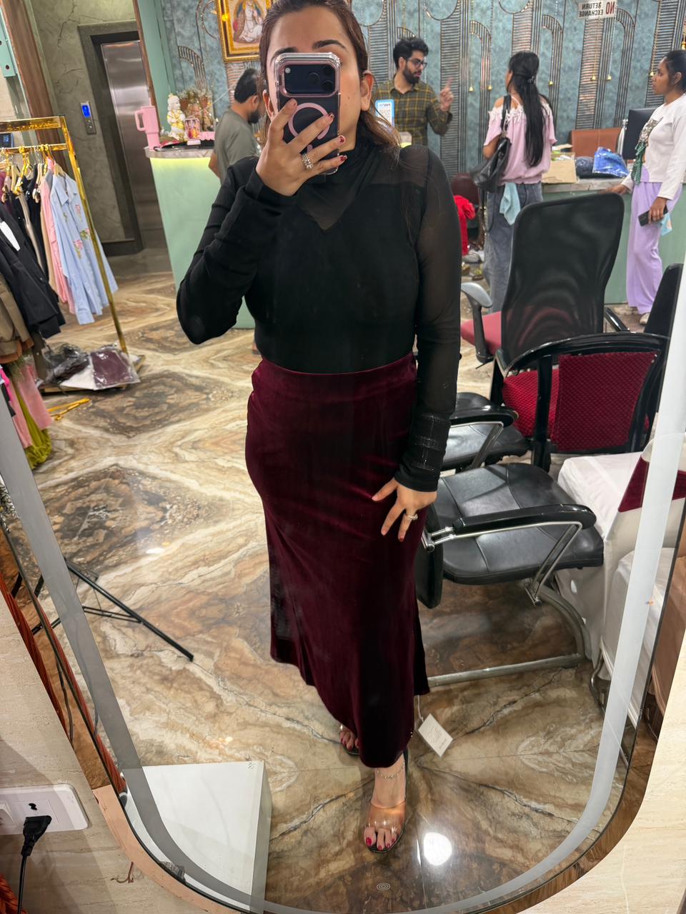 Velvet skirt