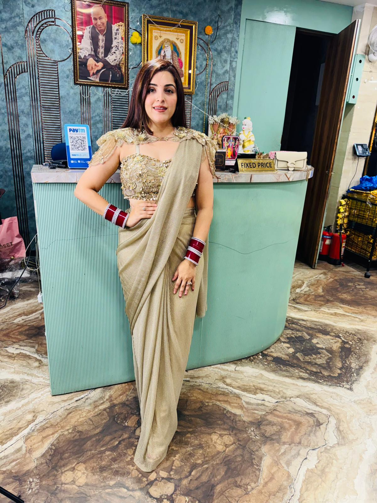 Goldfinch drape saree set