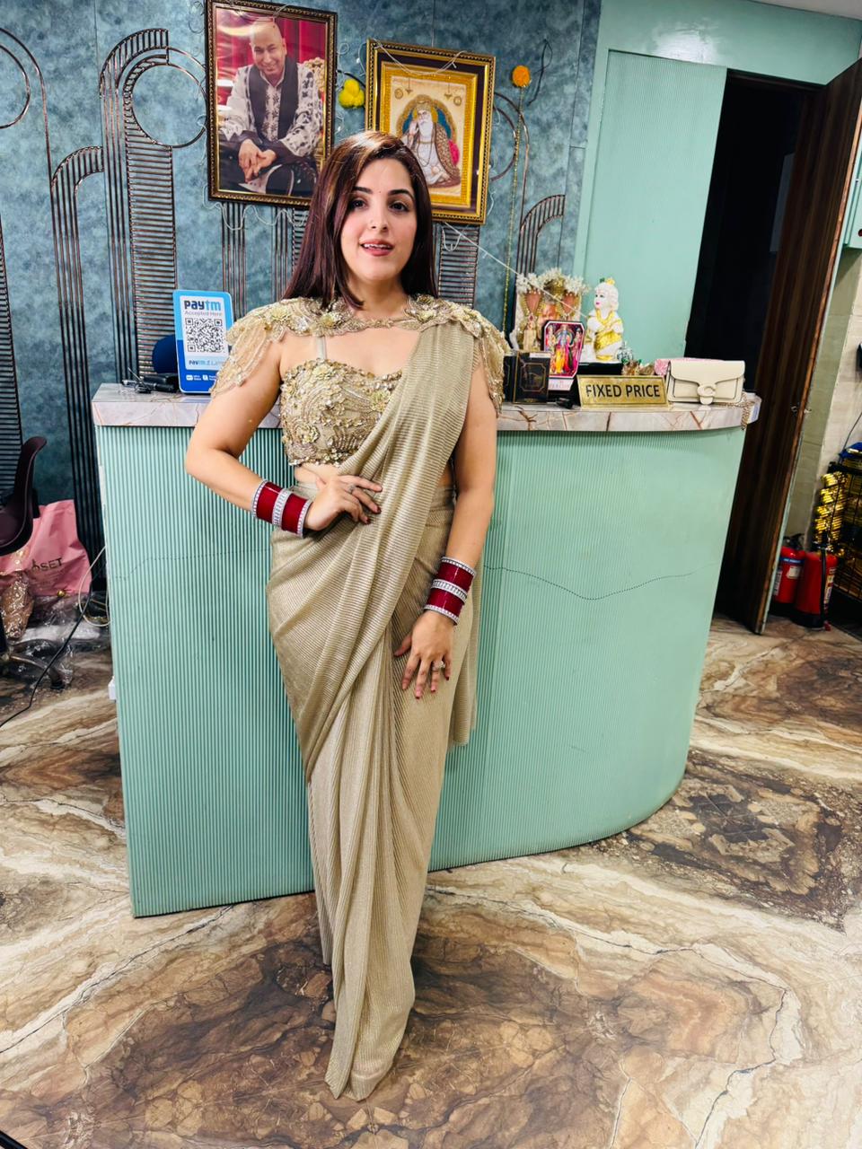 Goldfinch drape saree set