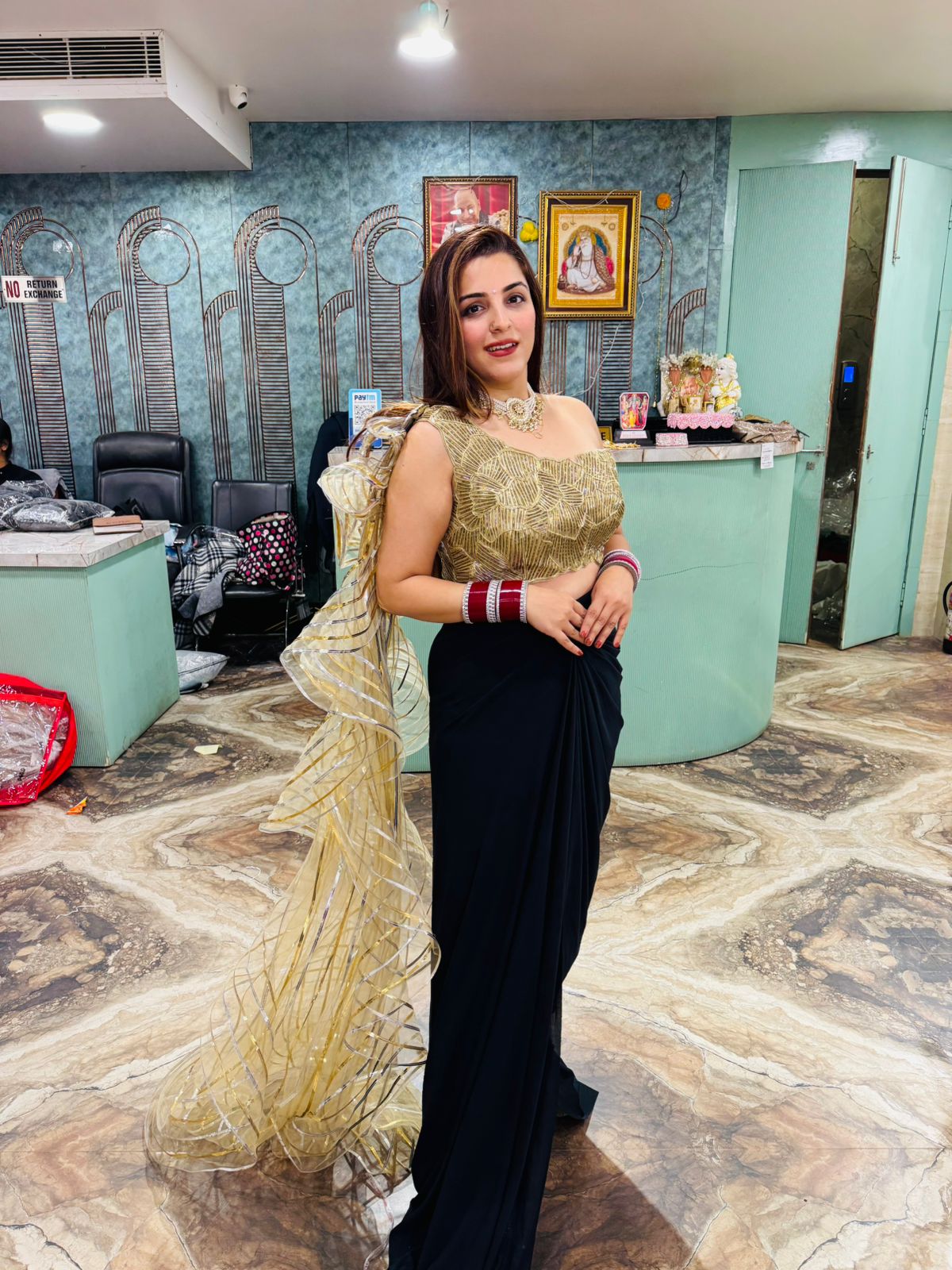 Weaver indo western set