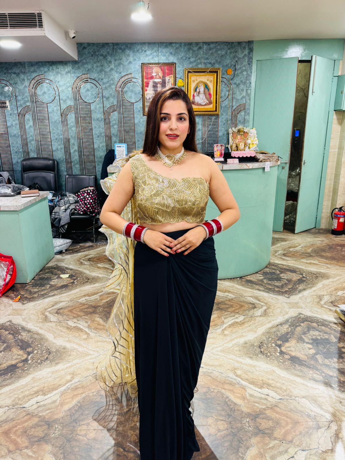 Weaver indo western set