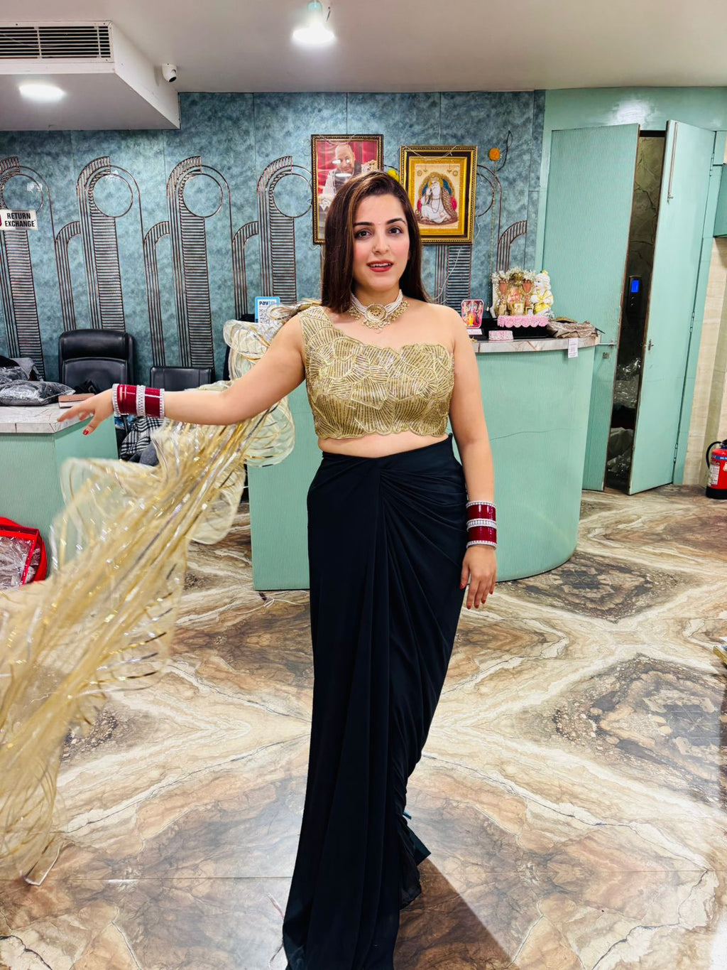 Weaver indo western set