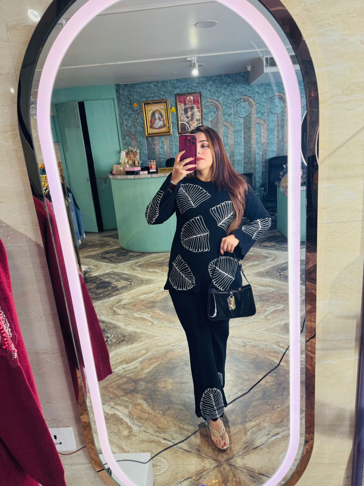 Leaf woollen cord set