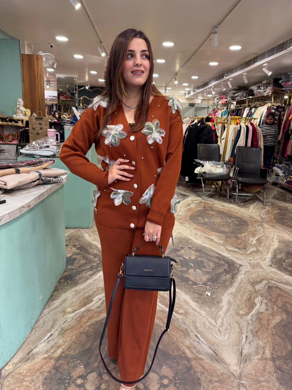 Floral woolen cord set