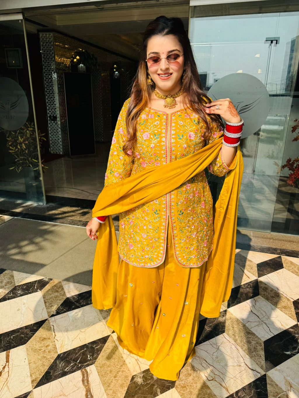 Nera three piece set