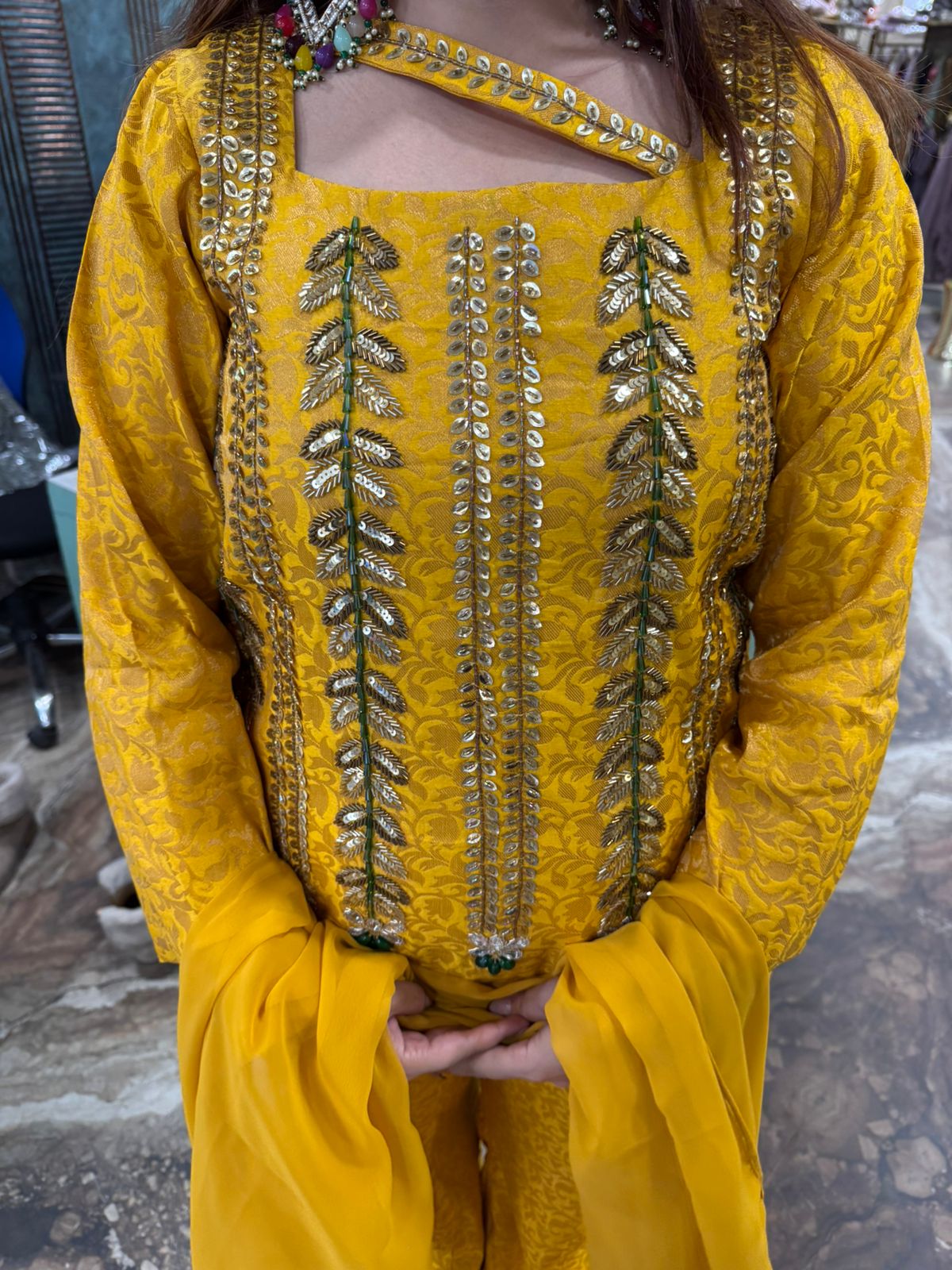 Ashiyan three piece set