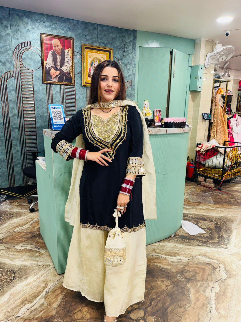 Amrita suite set