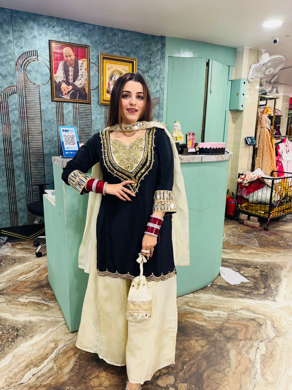 Amrita suite set