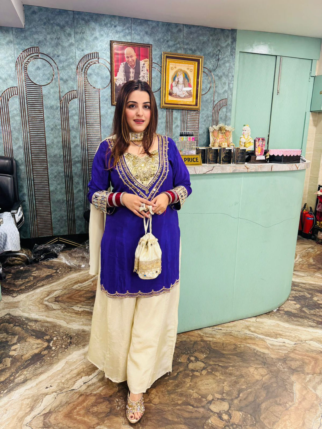 Amrita suite set
