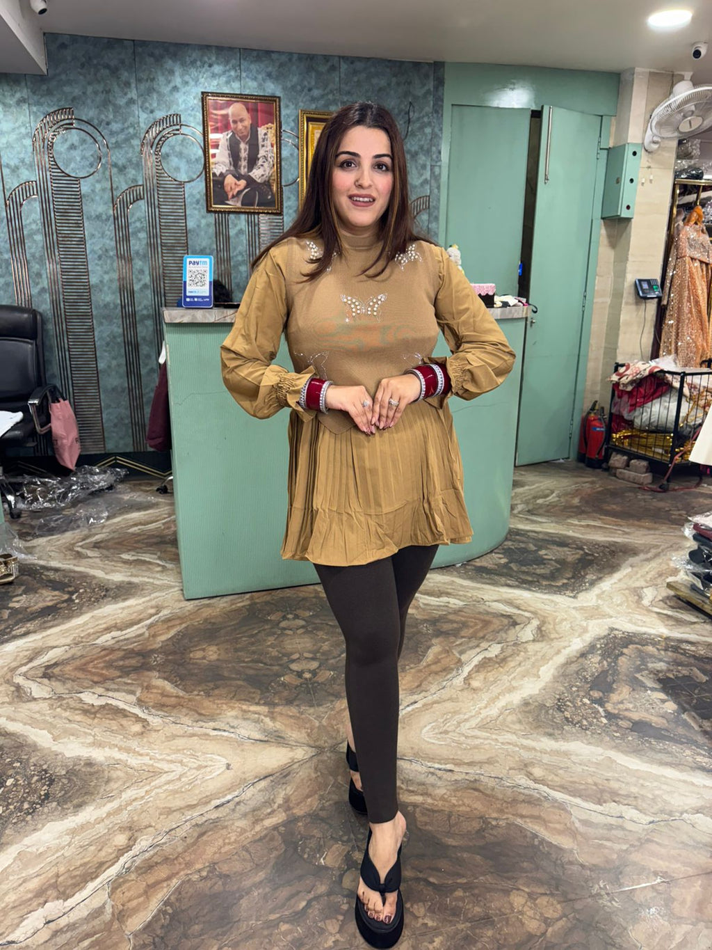 Lottie top with shrug