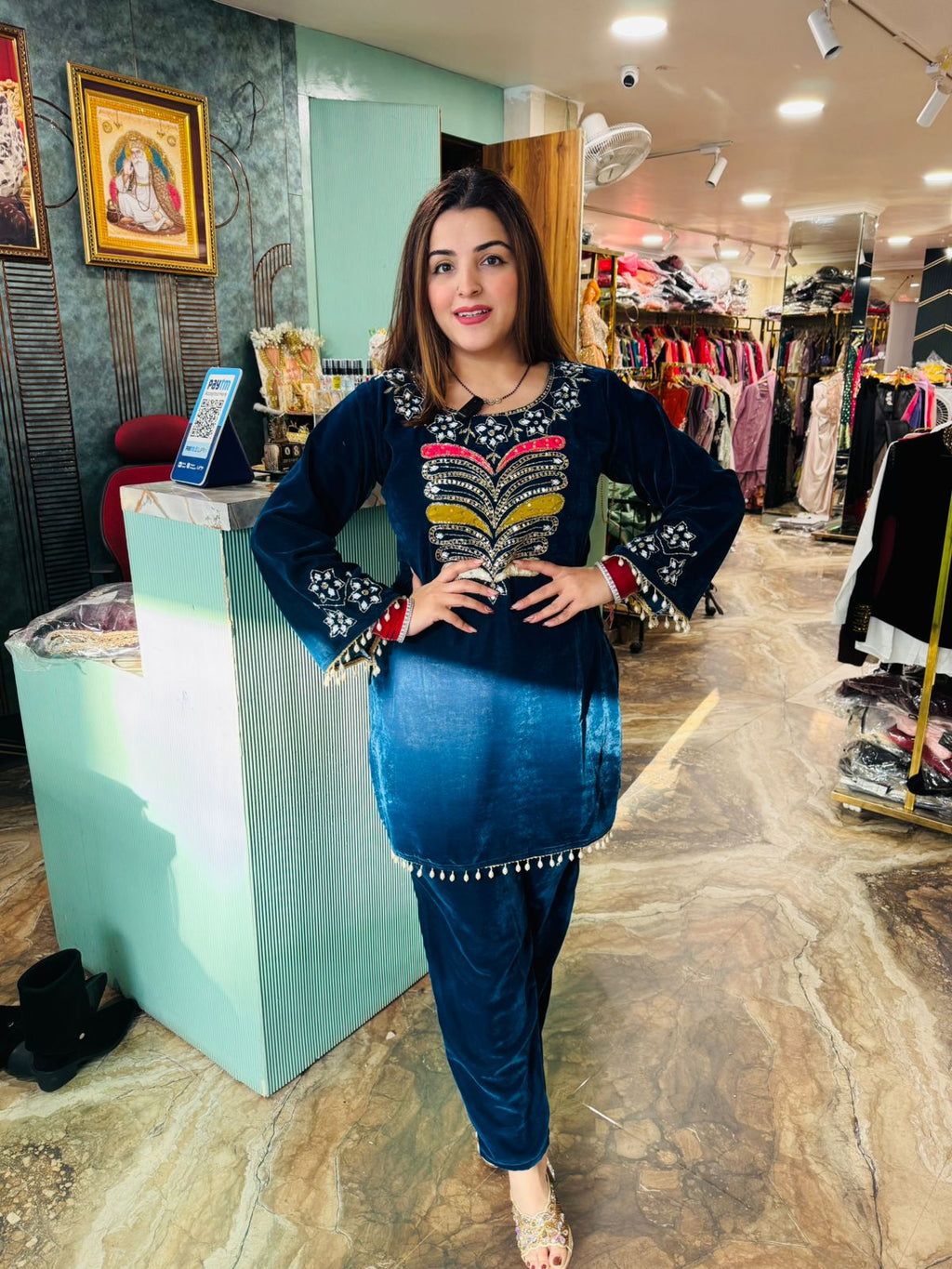 Nova velvet cord set