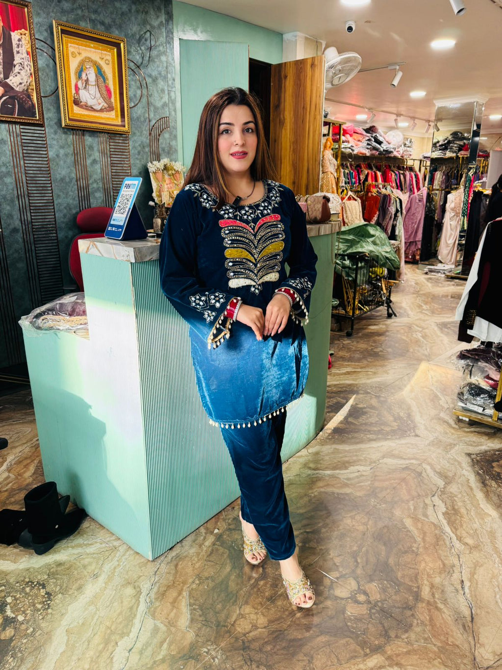 Nova velvet cord set