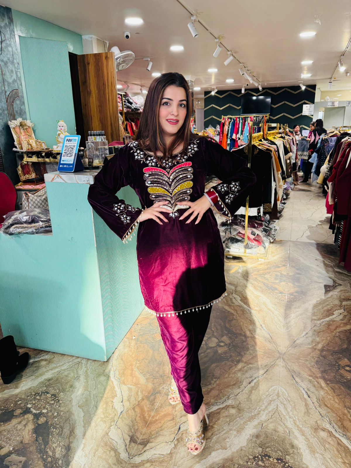 Nova velvet cord set