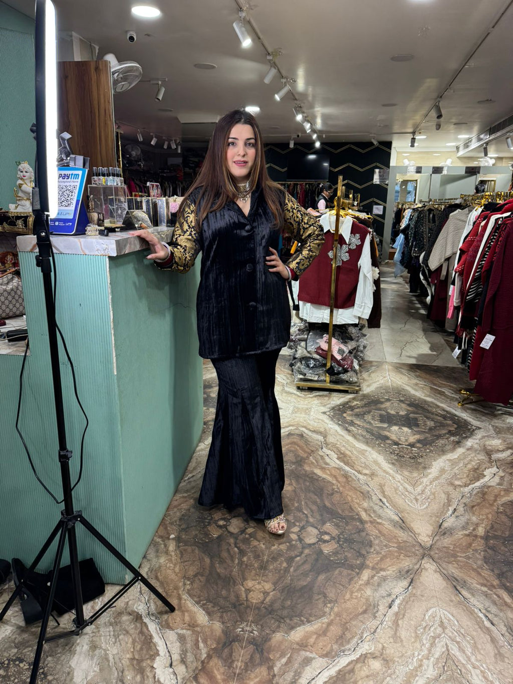 Avie garara cord set