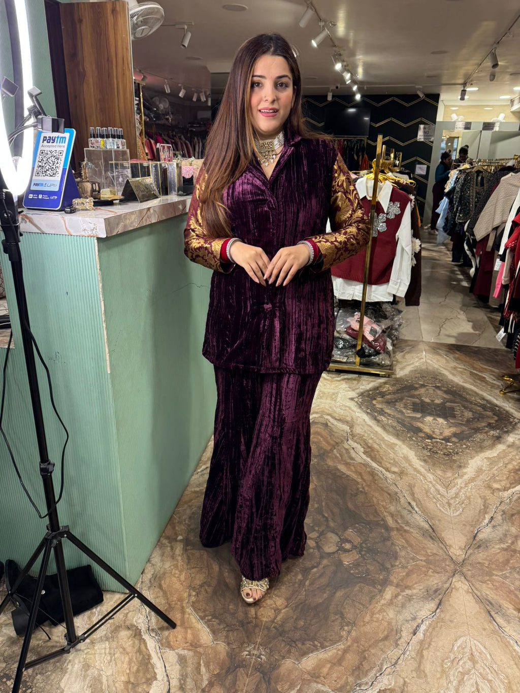 Avie garara cord set