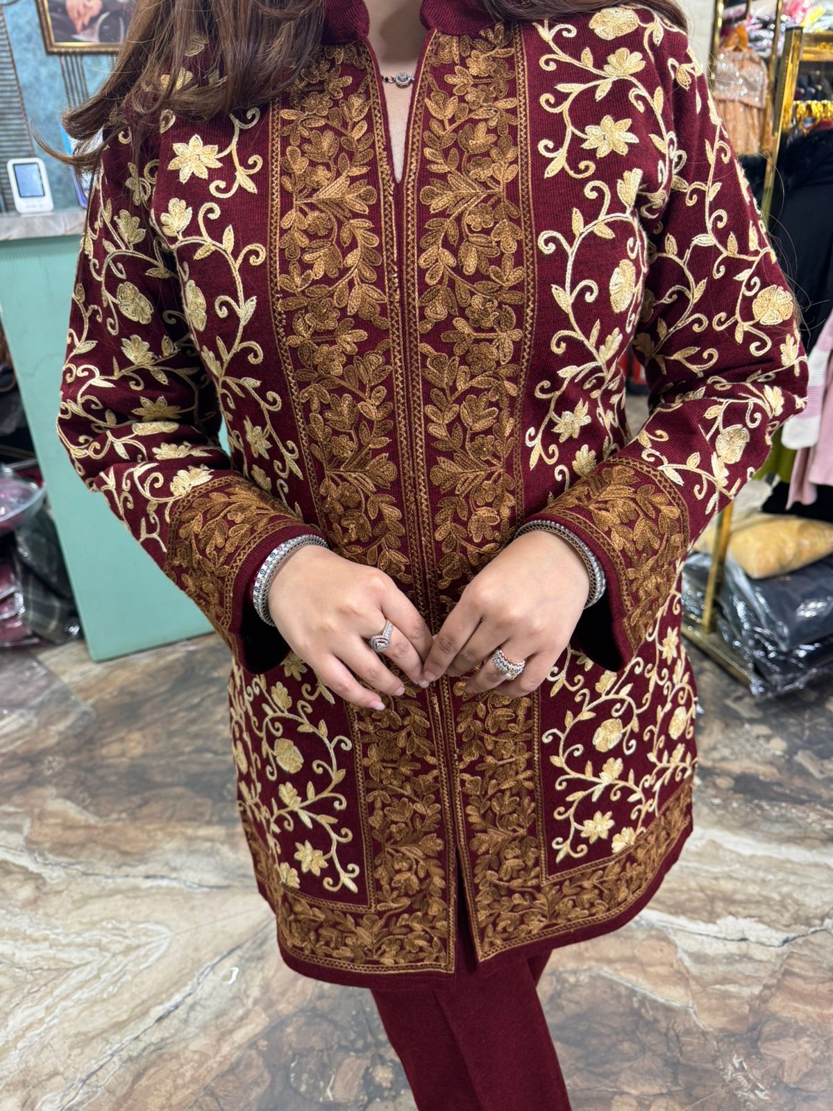 Kashmiri Bloom Embroidered Short Kurti Set