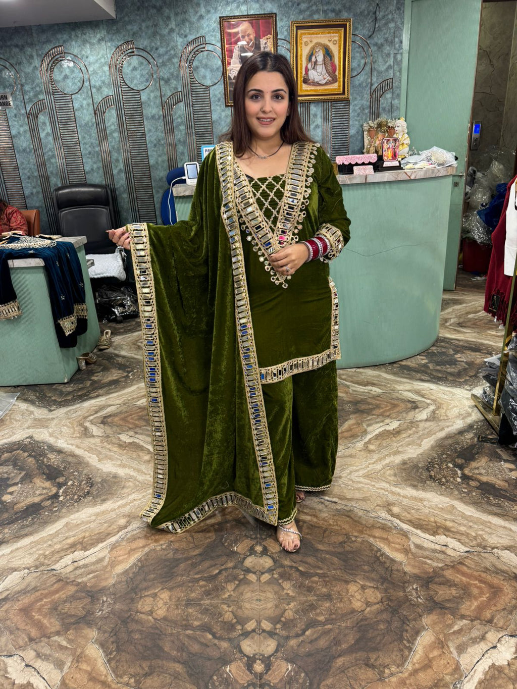 Niharika Mirror-Lace Kurti set