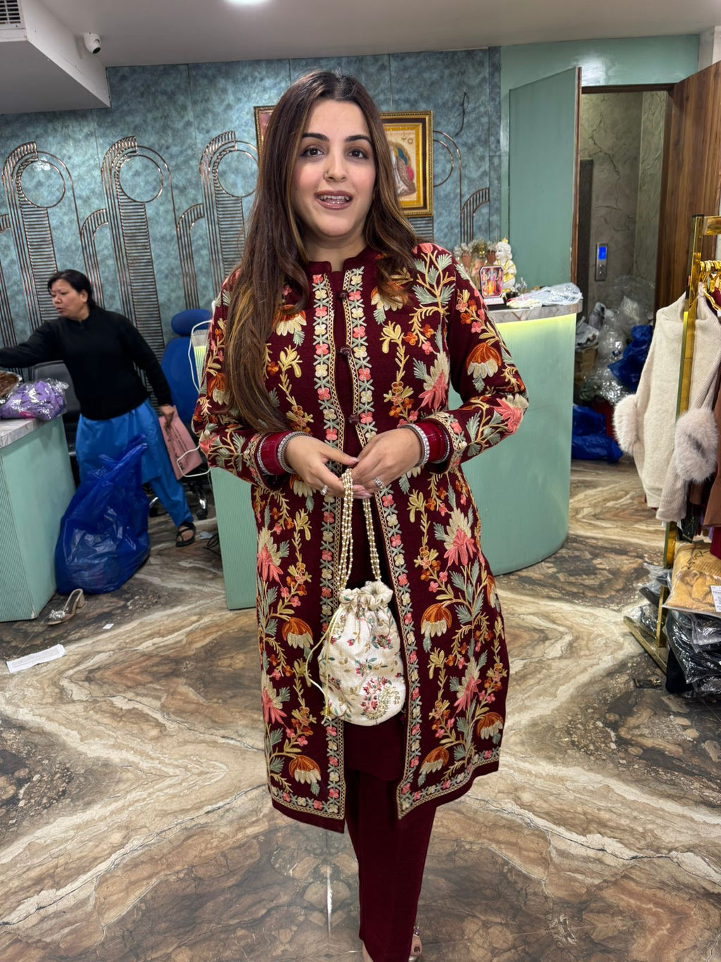 Kashmiri Noor Hand-Embroidered Long Shrug Kurti Set