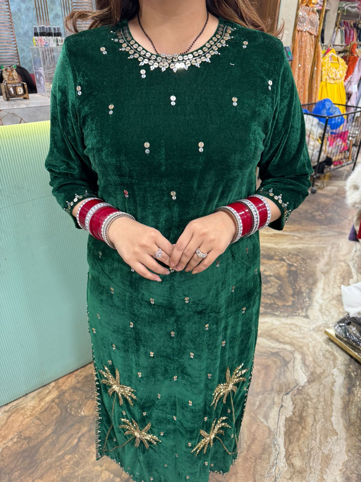 Aura Velvet  Kurti set