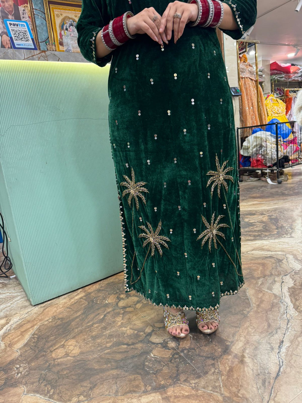 Aura Velvet  Kurti set