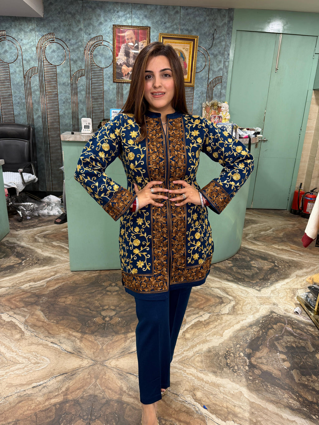 Kashmiri Bloom Embroidered Short Kurti Set