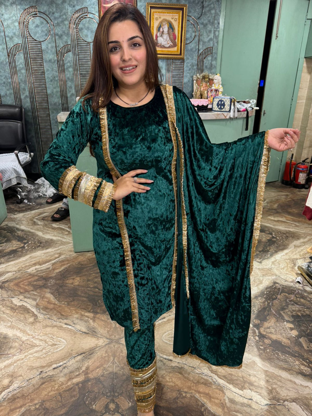 Shayera Velvet Kurti Set