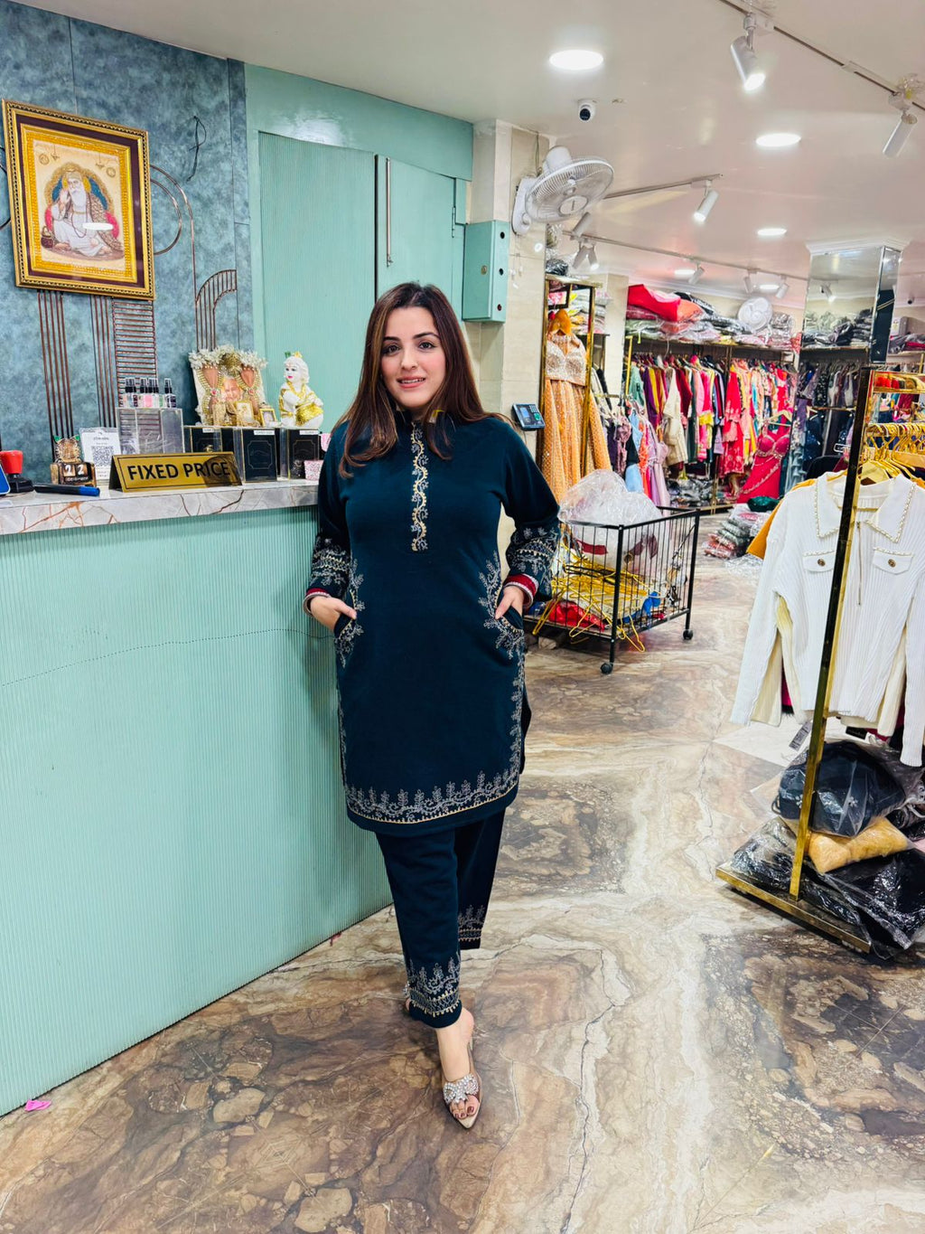 Neera Kurti Set