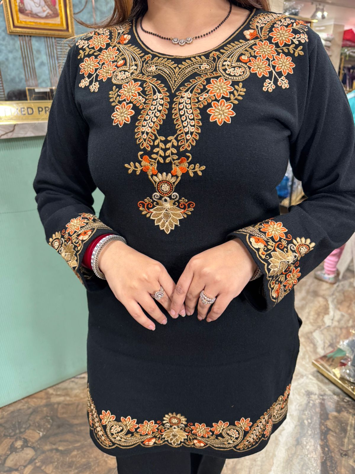 Isha Black Embroidered Kurti Set