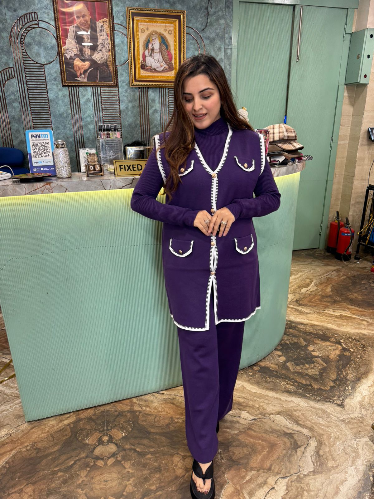 Neru three piece cord set