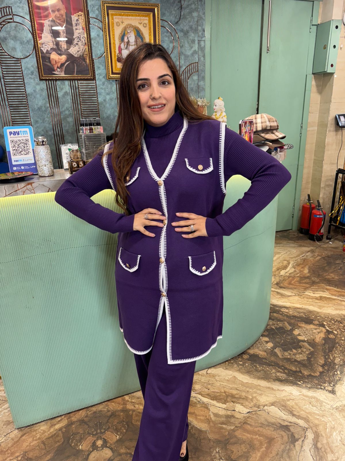 Neru three piece cord set