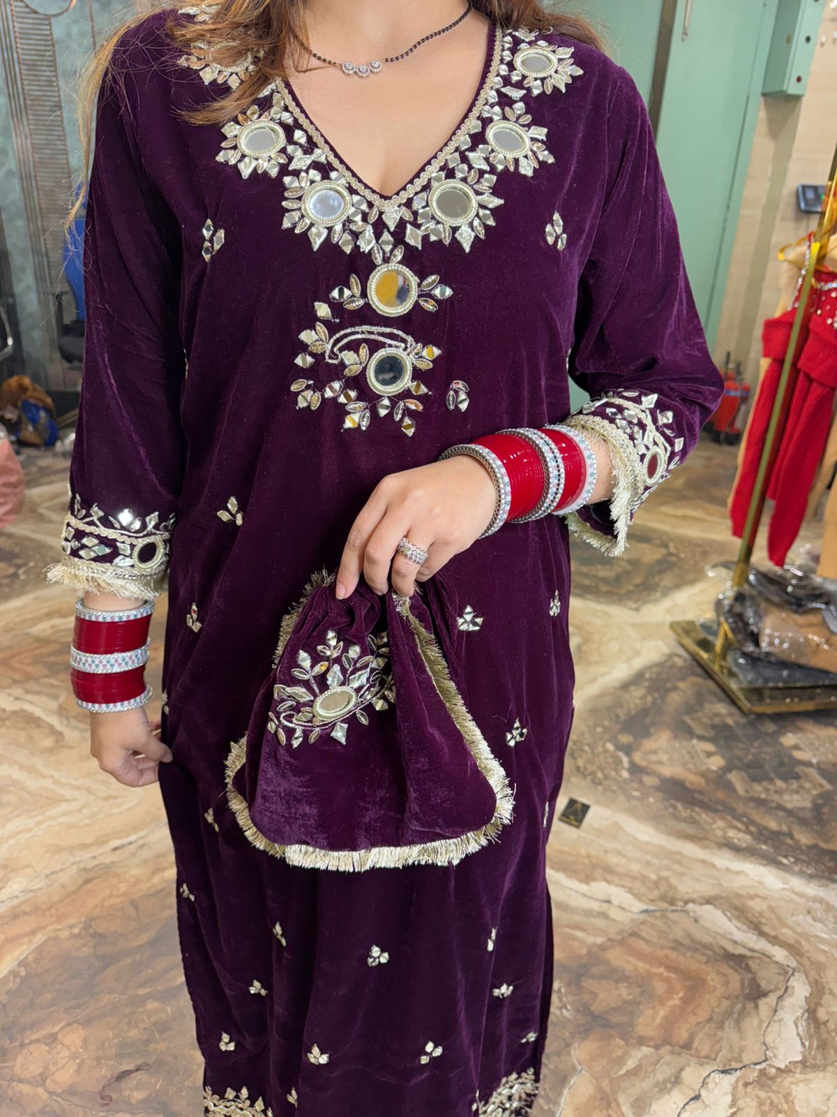 Naina Velvet Kurti Set