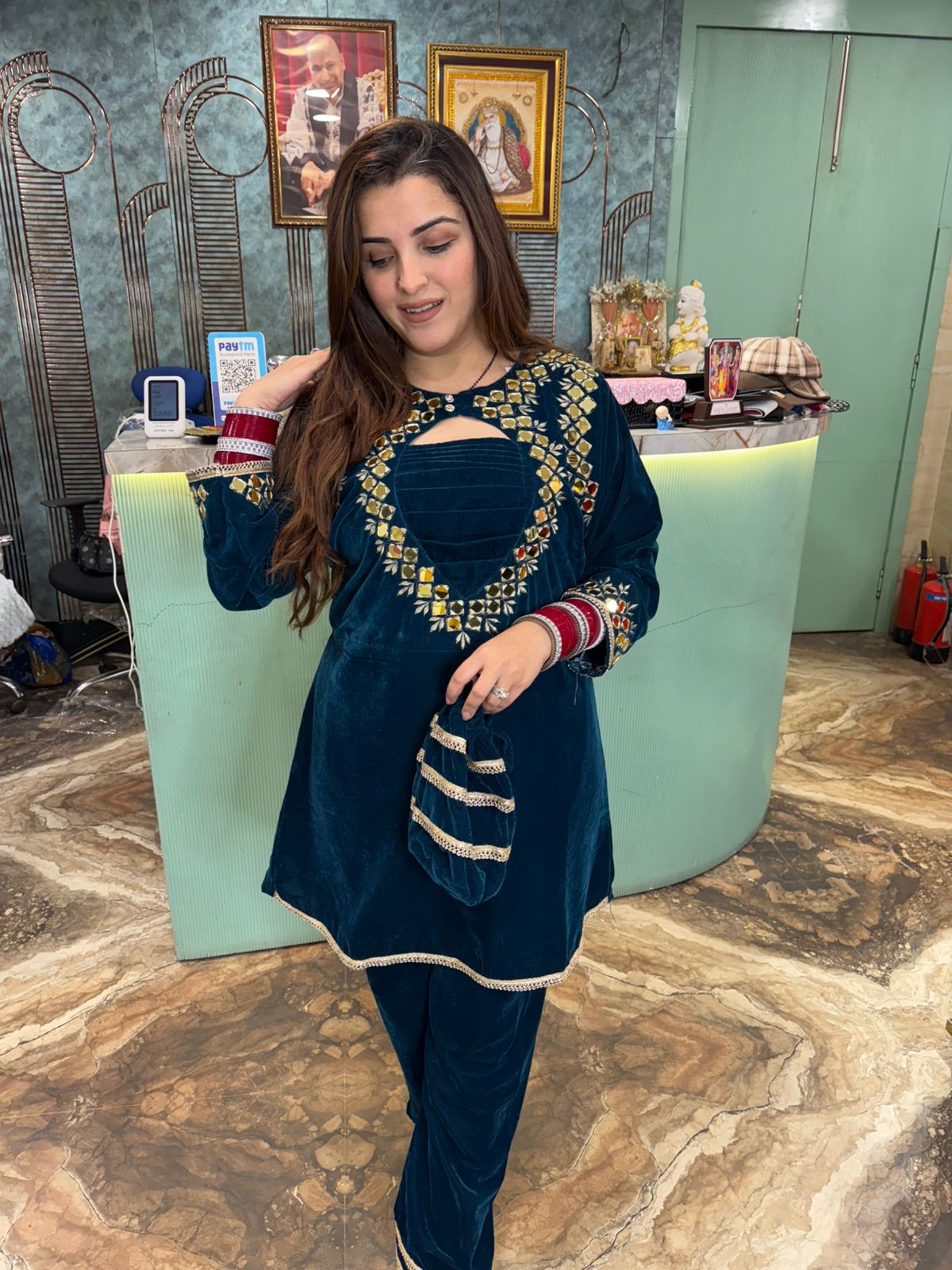 Niya Velvet Mirror-Work Kurti Set