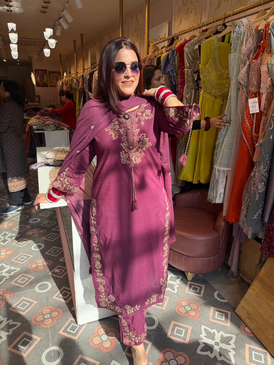 Liya Embroidered Kurta Set