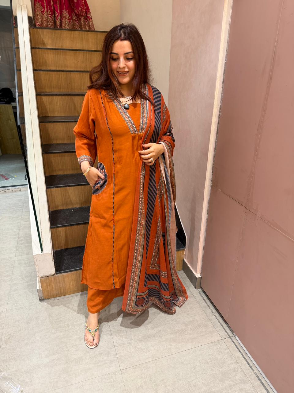 Shina Charm Suit Set