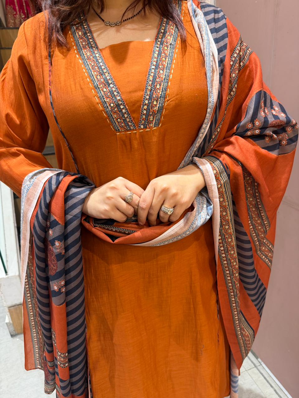 Shina Charm Suit Set