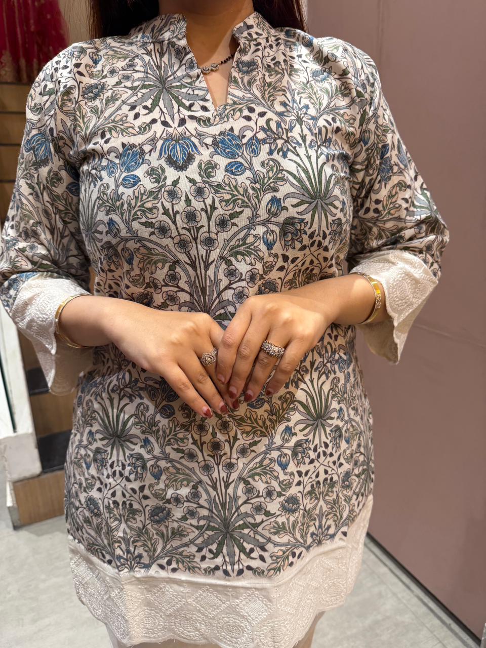 Sinu  Bloom Printed Kurti Set