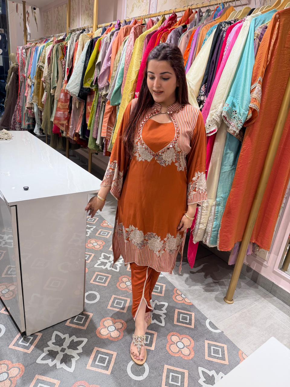 Maya Elegance Suit Set